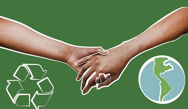 Recycling hand in hand