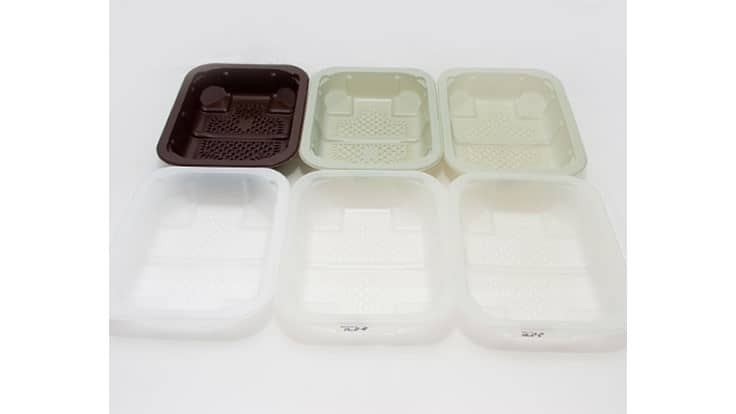 PP trays in various colors