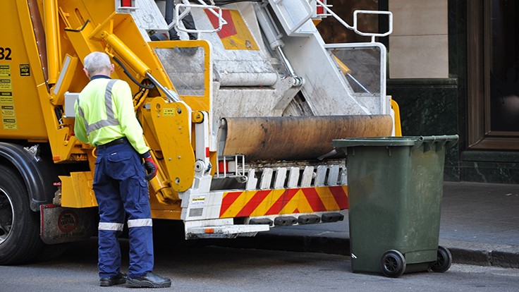Solid waste industry sees a historic drop in 2021 injury and illness rates