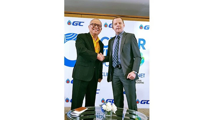 From left: Supattanapong Punmeechaow, president and CEO of GC, and ALPLA Regional Manager Bernd Wachter announced the companies' plans at the Circular Living Symposium 2019 – Upcycling Our Planet in Bangkok at the end of June.